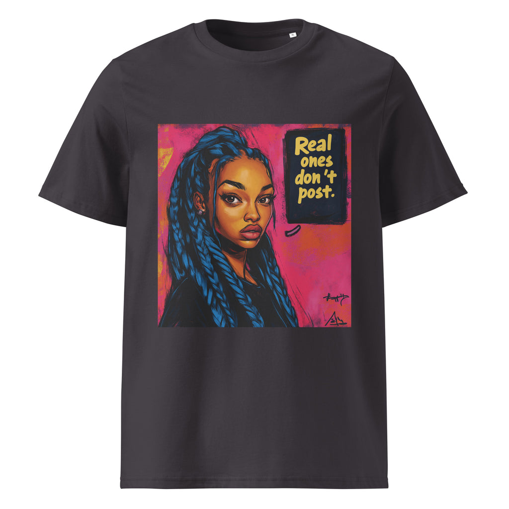 Anthracite oversized graphic T-shirt featuring illustrated woman with blue braids and quote “Real ones don’t post” in bold streetwear style.